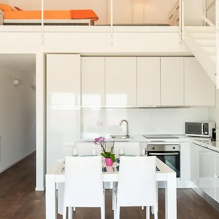 Lolita's Beachfront Loft By Wonderful Italy * Μπάρι