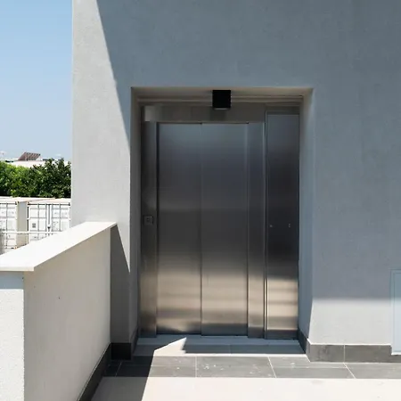 شقة Lolita's Beachfront Loft By Wonderful Italy *